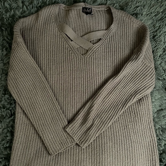 Lavender criss-cross front sweater 2X - Picture 1 of 1